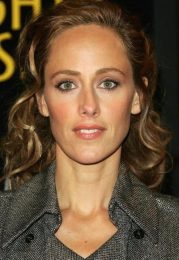 Kim Raver